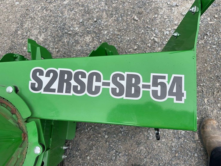 2025-john-deere-2025r-image-14