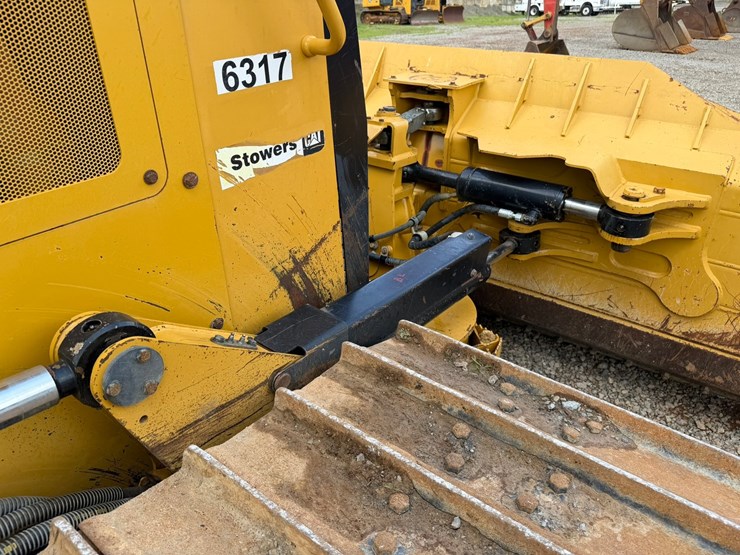 caterpillar-d6k-image-48