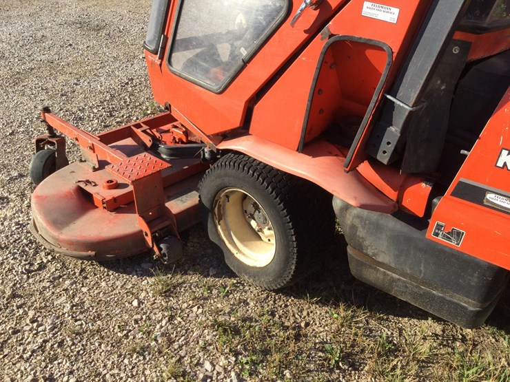 1998-kubota-f2260-image-11