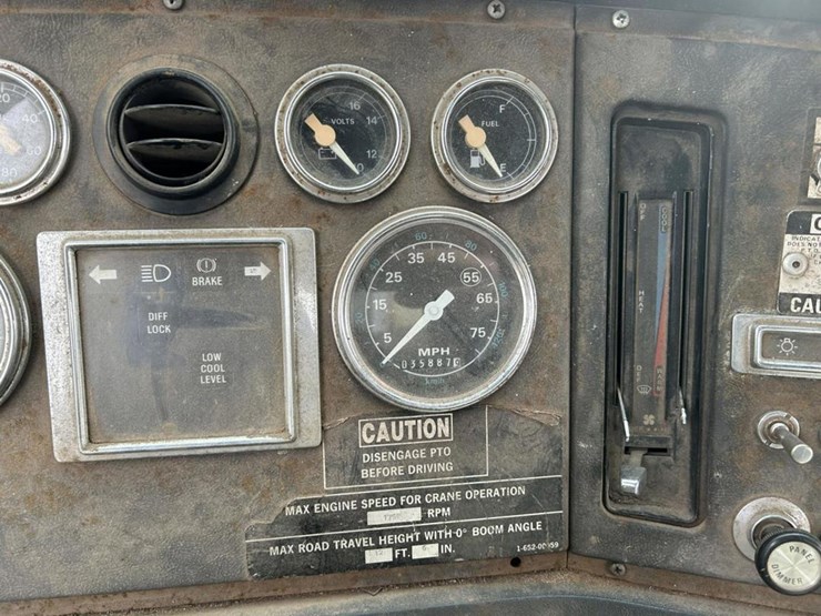 1989-ford-l9000-image-82