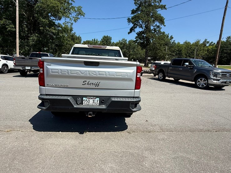 2021-chevrolet-silverado-1500-image-13