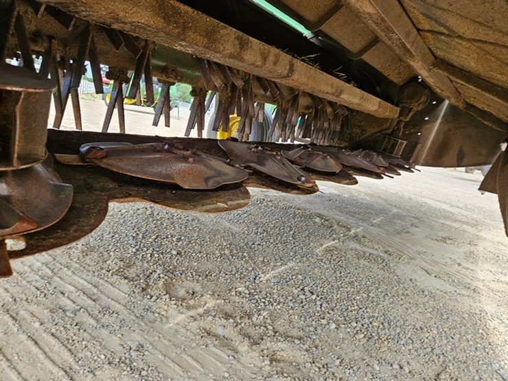 john-deere-935-image-14