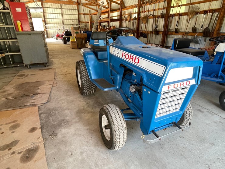 ford-tractor-image-3