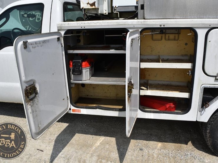 2006-ford-f350-sd-xl-image-34