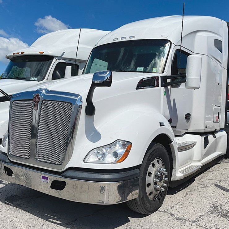 2021 KENWORTH T680