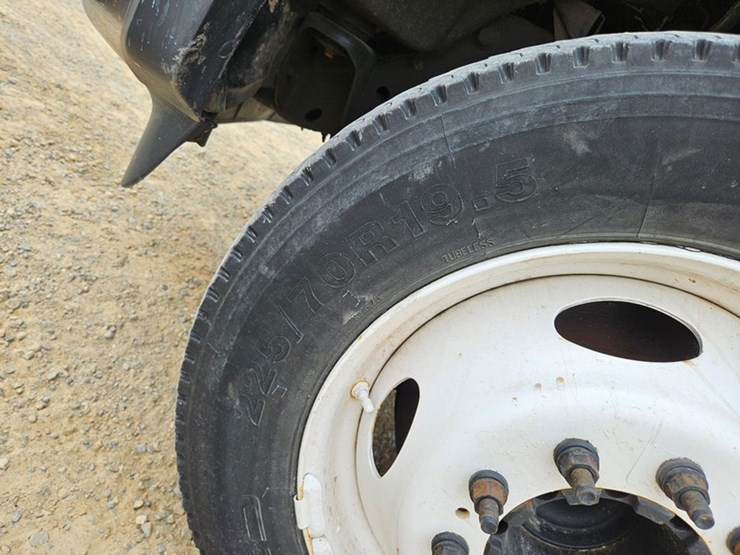 2008-ford-f550-image-61