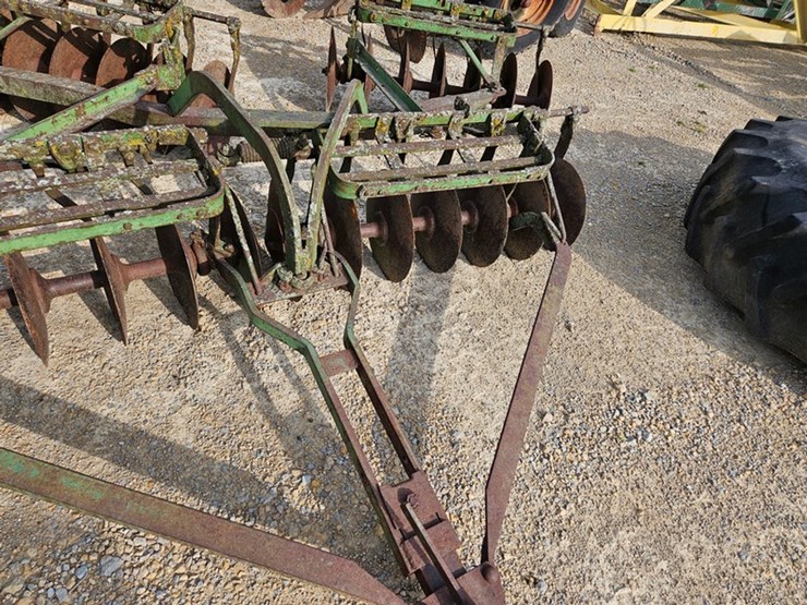 john-deere-7-image-11