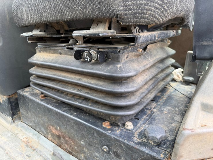 caterpillar-930h-image-80