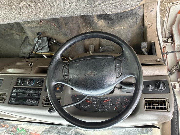 2000-ford-f350-image-13