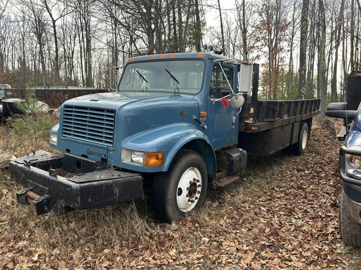 1999-international-4700-image-1