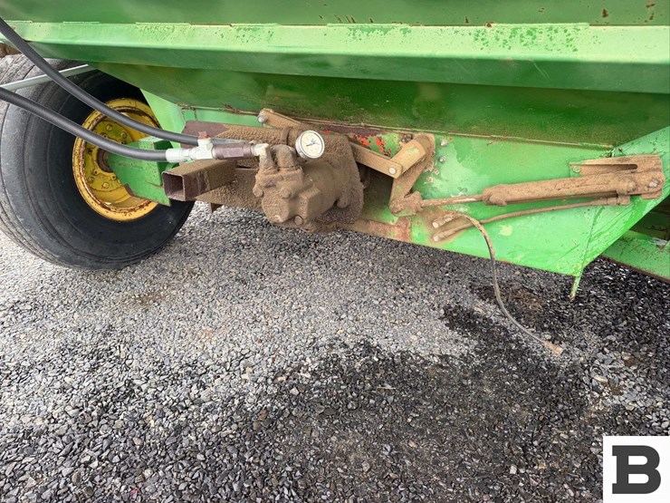 john-deere-650-image-24