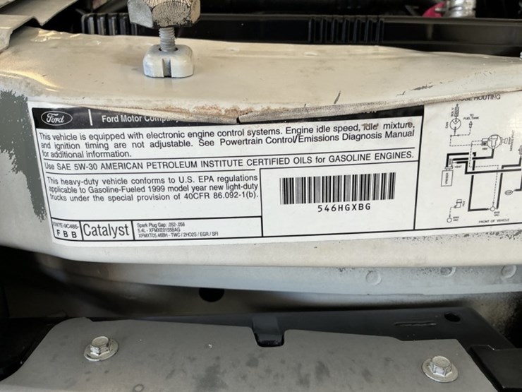 1999-ford-cargo-image-16