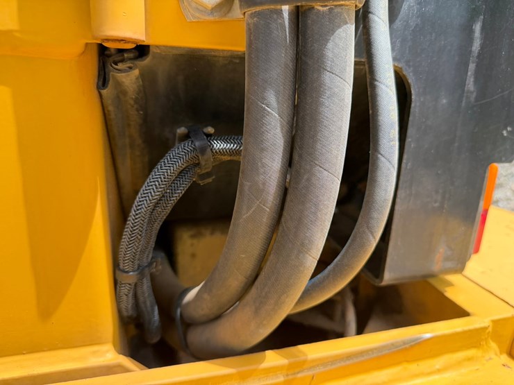 caterpillar-930h-image-49