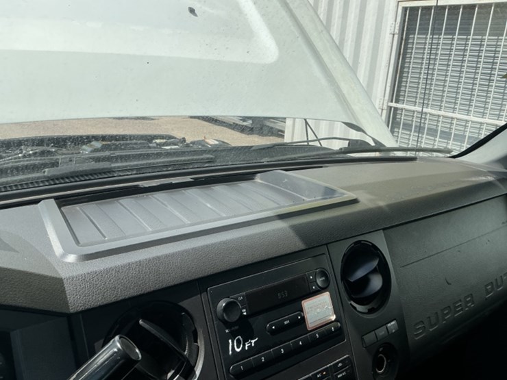 2012-ford-f550-image-22