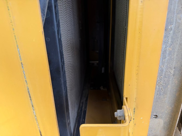 caterpillar-930h-image-64