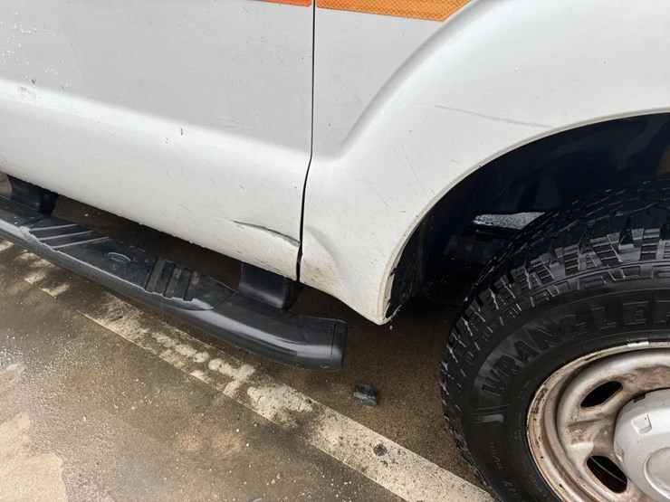 2014-ford-f250-xl-image-6