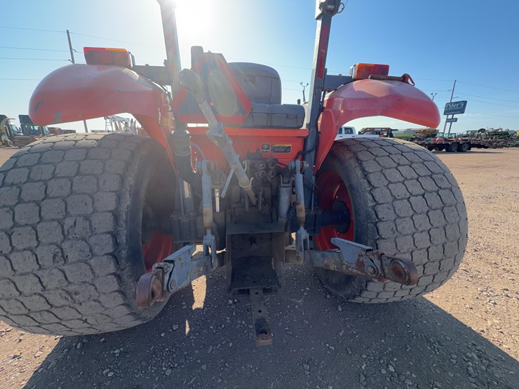 kubota-m6060-image-22