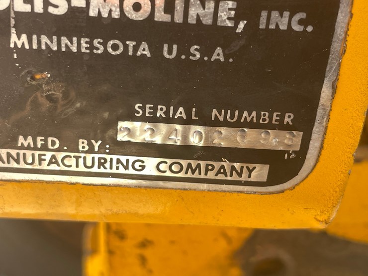 minneapolis-moline-108-image-16