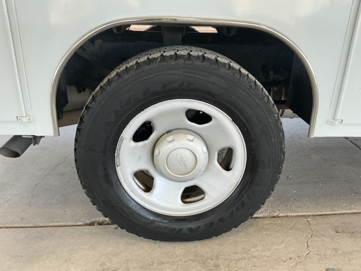 2008-ford-f350-image-8
