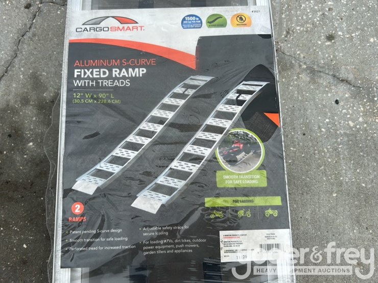 unused-cargo-ramp-set,-12"-x-90"-image-1