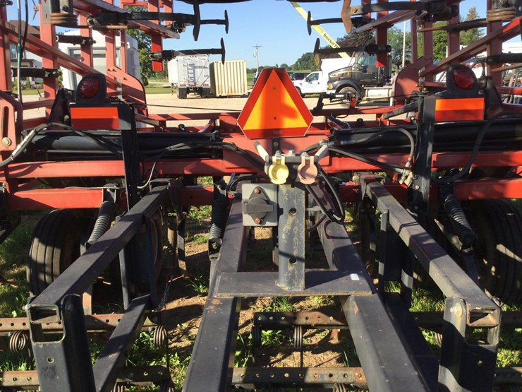 case-ih-200-image-6