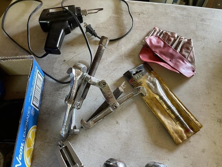 ball-hitches,-puller,-soldering-gun-etc-image-3