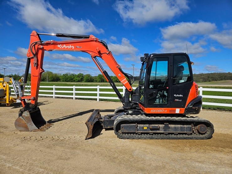 kubota-kx080-4-image-2