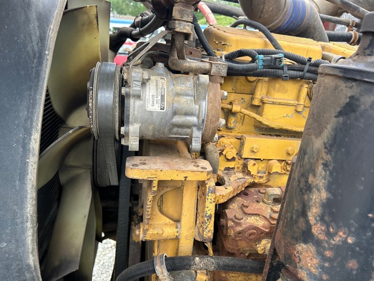 2000-caterpillar-c12-image-53