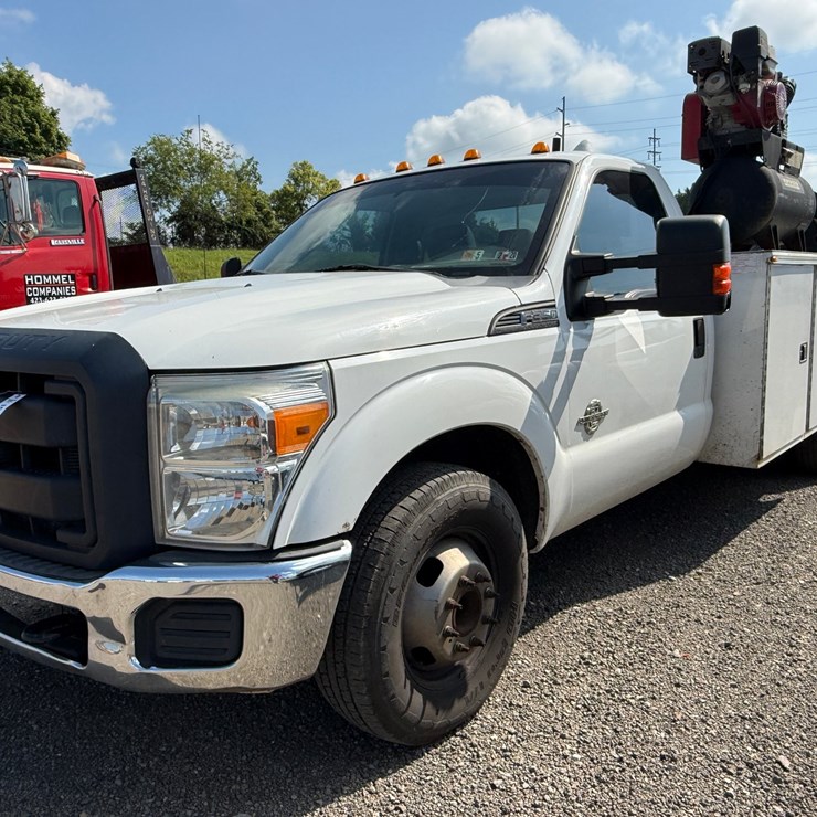 2014 FORD 350