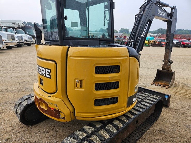 deere-50g-image-30