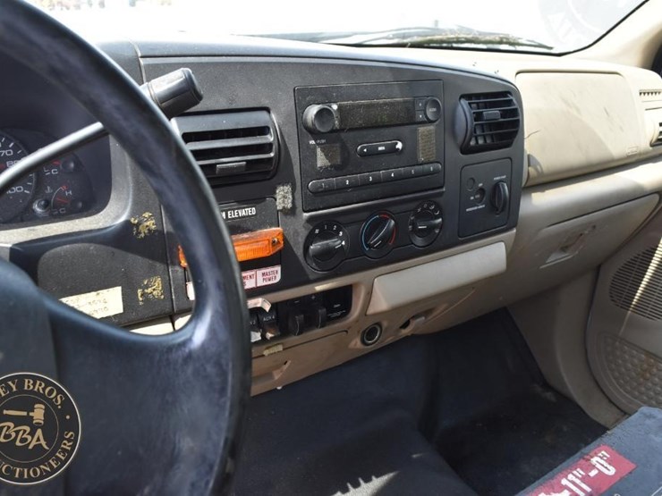 2006-ford-f350-sd-xl-image-51