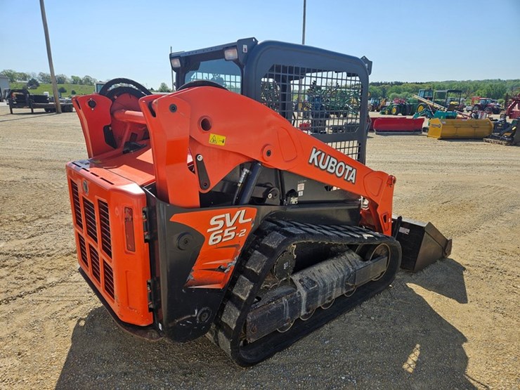 2019-kubota-svl65-2-image-5