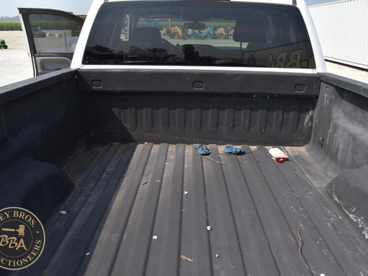 2017-chevrolet-silverado-1500-image-53
