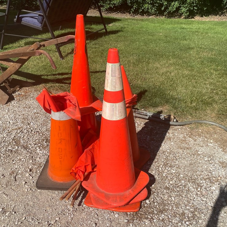 #2133 • Large Lot of Traffic Cones