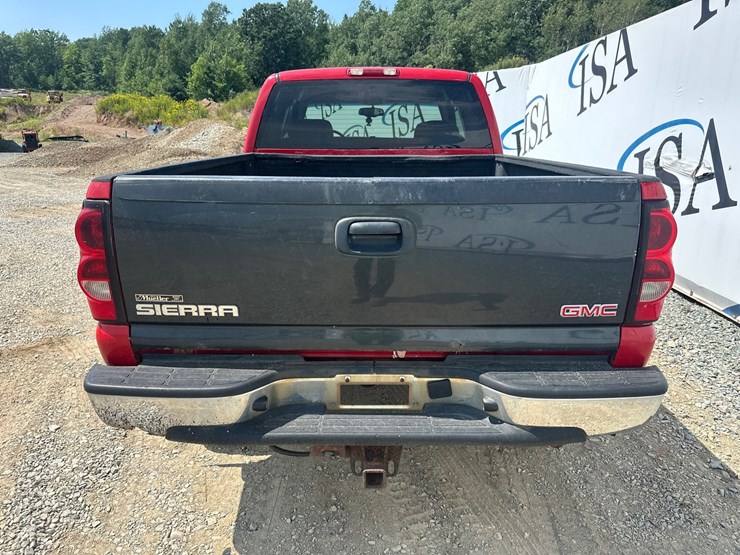 2005-chevrolet-2500-image-4