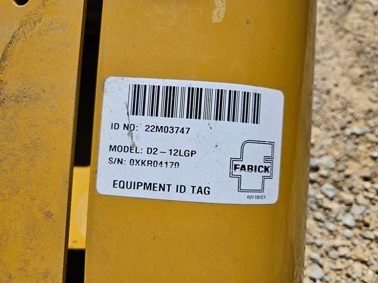 caterpillar-d2-image-11
