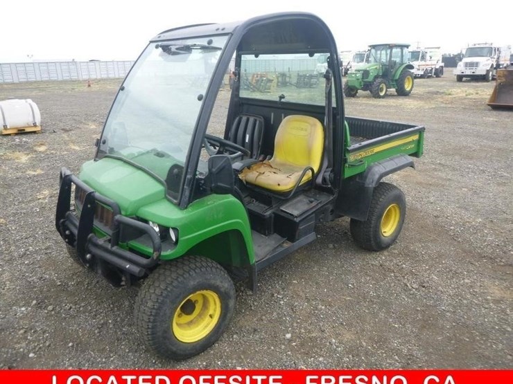 2011-john-deere-gator-hpx-image-1