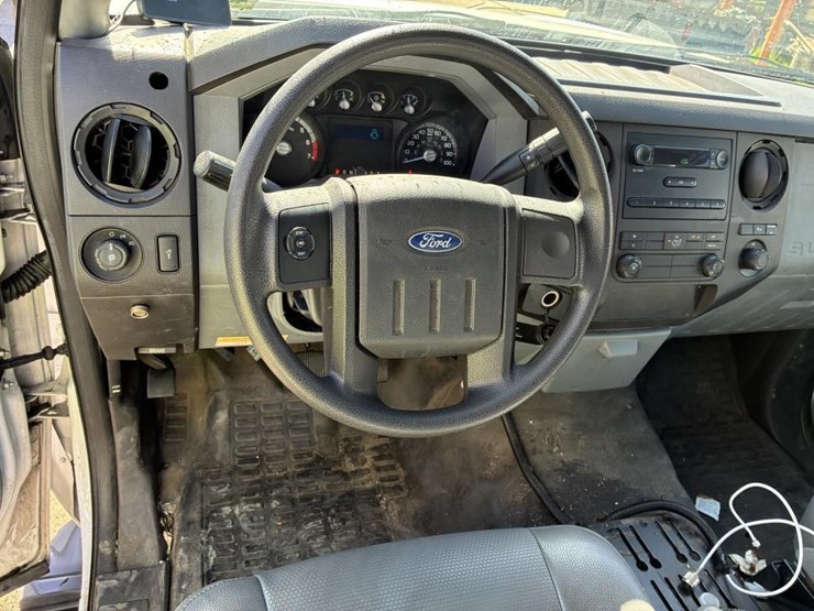 2012-ford-f250-image-16