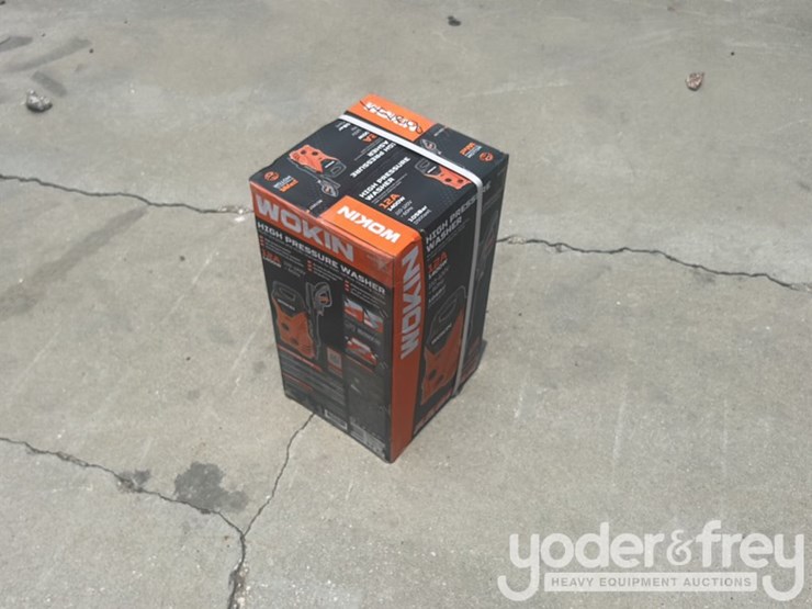 wokin-1300-psi-electric-pressure-washer-image-5