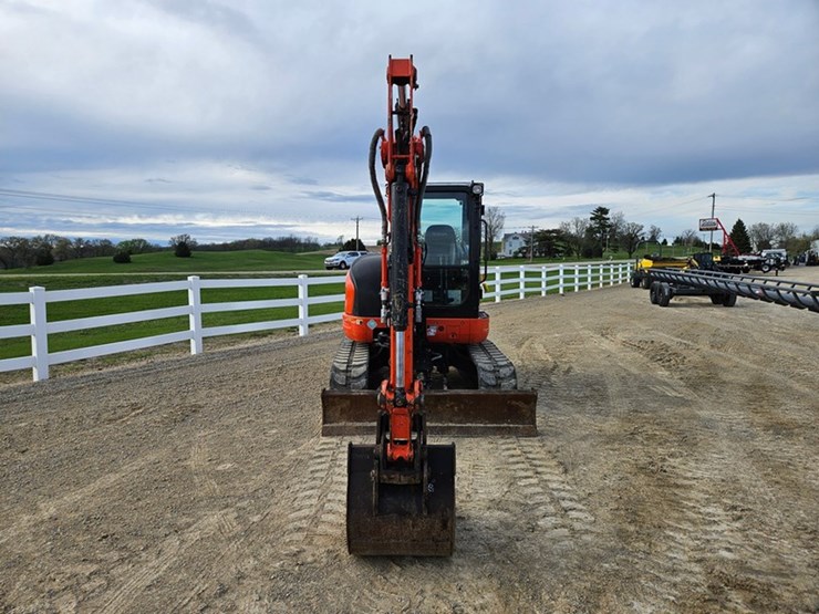2020-kubota-u55-image-8