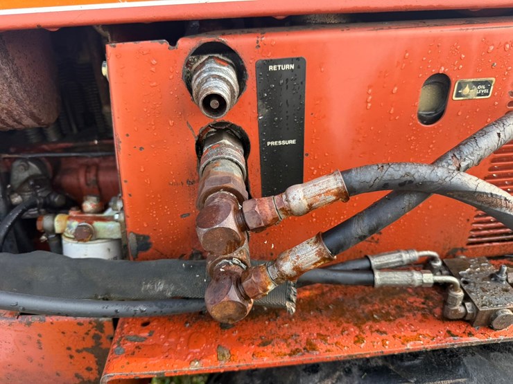 ditch-witch-350sx-image-15