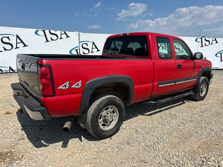 2005-chevrolet-2500-image-5