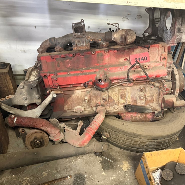 CUMMINS 855