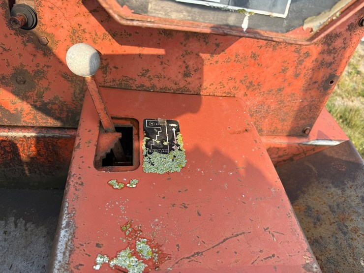 ditch-witch-350sx-image-26