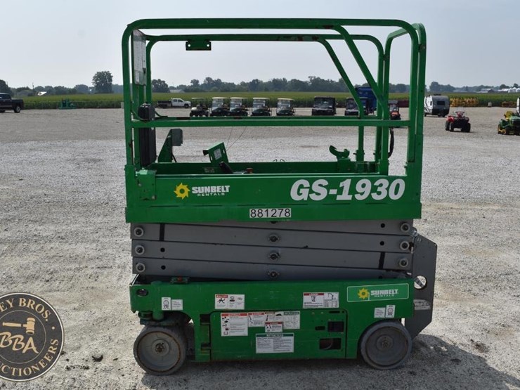 2016-genie-gs1930-image-4