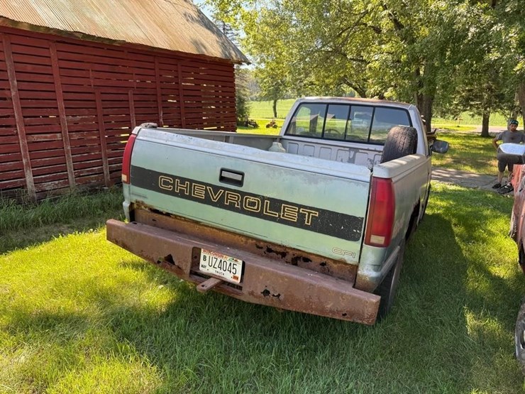 chevrolet-2500-image-6
