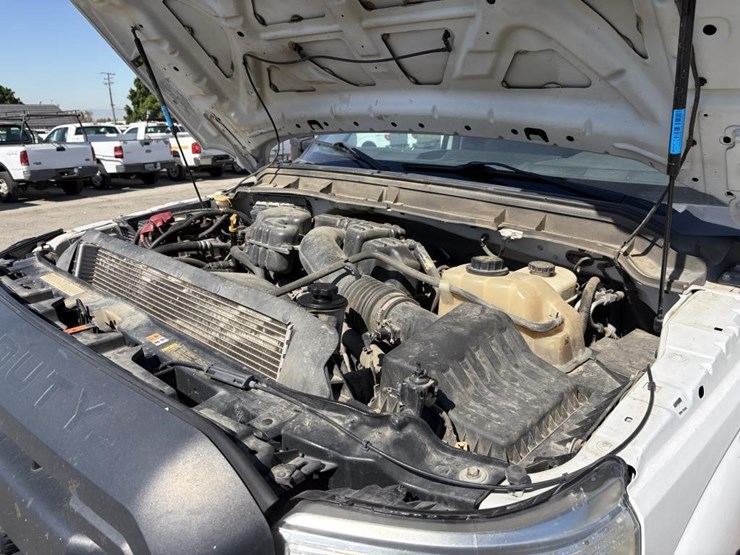 2014-ford-f350-xl-image-7