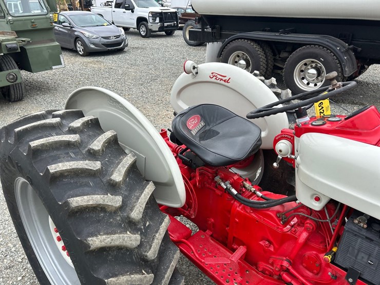 ford-881-image-32