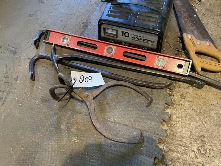 crowbars,-saw,-level-etc-image-2