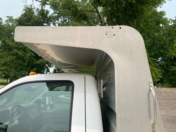 2011-ford-f550-image-51